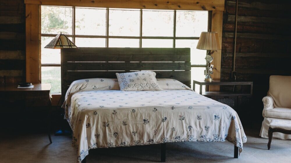 Uređenje enterijera: Čime zameniti dotrajali nameštaj uz ekološku prihvatljivost? 1