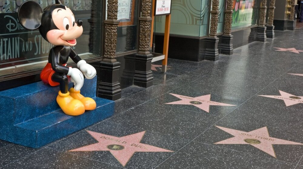 Kako dobiti zvezdu na Stazi slavnih?: Dug i skup proces je to 1