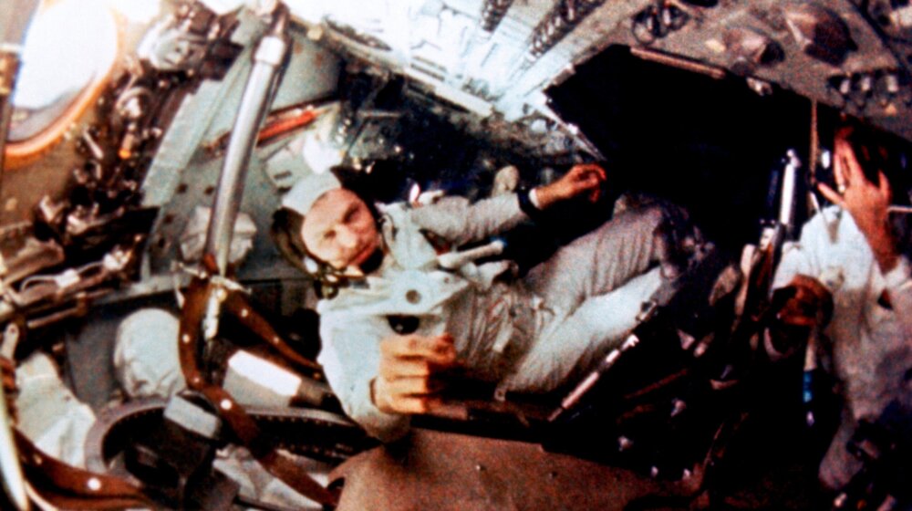 Čovek koji je odbio da sleti na Mesec i tvorac prve crno-bele fotografije "Izlazak Zemlje": Ko je Frenk Borman, preminuli član posade Apolo 8? 1