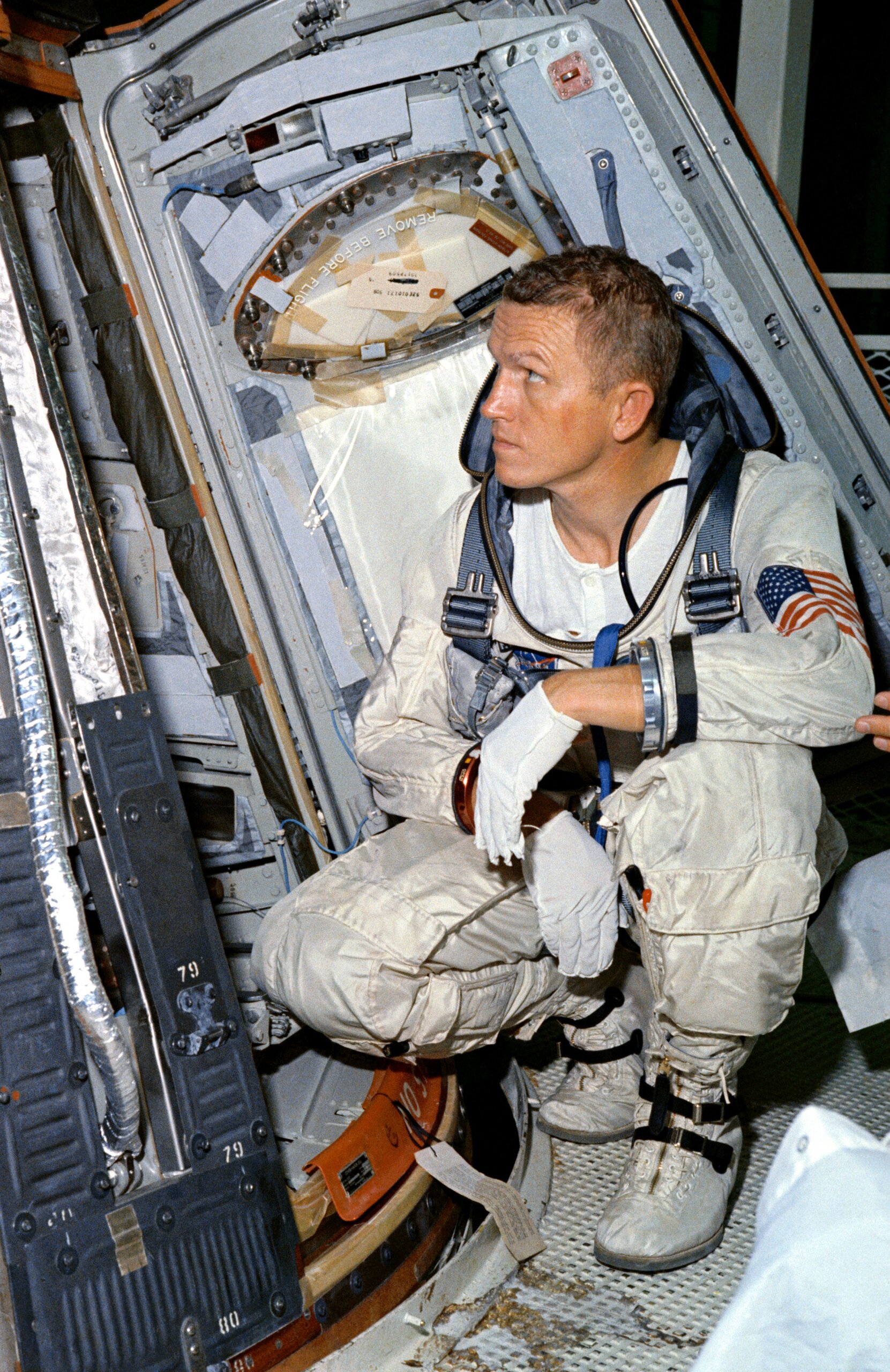 Čovek koji je odbio da sleti na Mesec i tvorac prve crno-bele fotografije "Izlazak Zemlje": Ko je Frenk Borman, preminuli član posade Apolo 8? 3