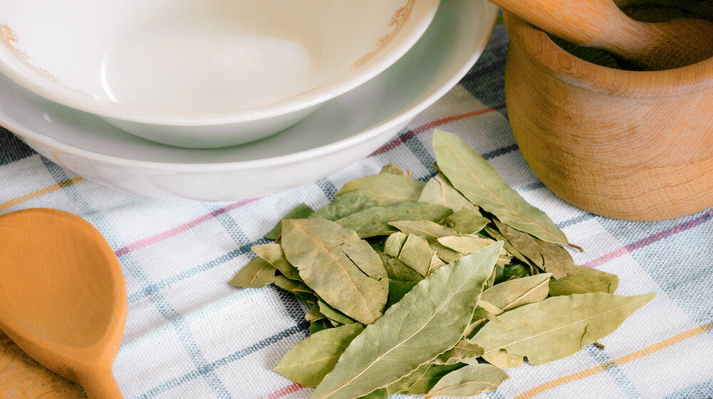 Čaj od lovorovog lista deluje protiv kašlja, ali i u lečenju dijabetesa 1