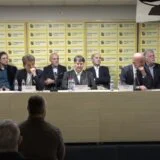 Javne ličnosti pozivaju građane da izađu iz svoja četiri zida i "zverinjaka od države" učešćem na izborima: Predstavljen „ProGlas“ 10