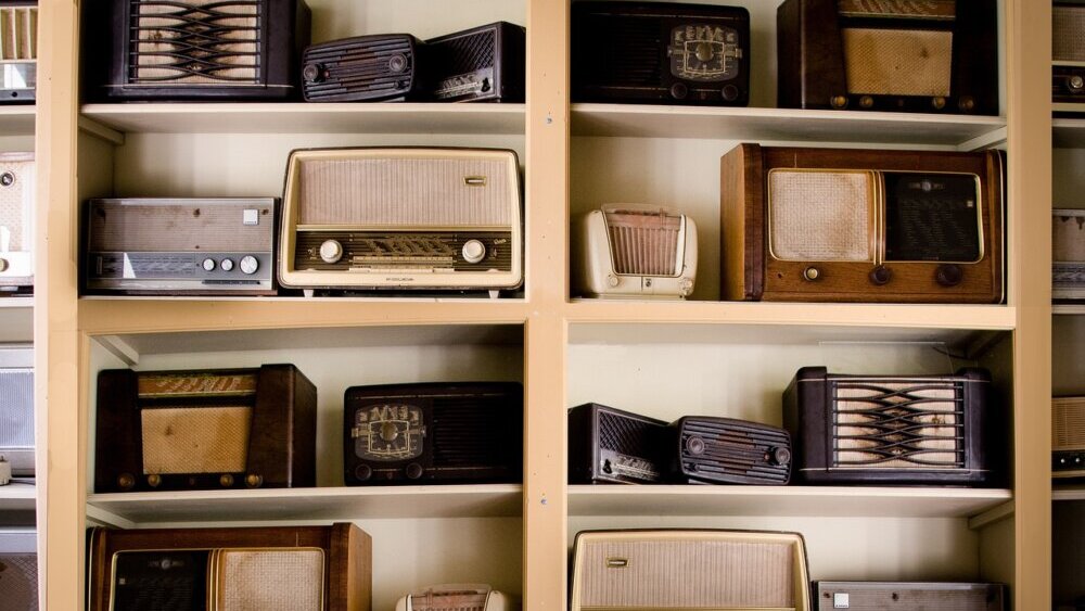 "Ko ne želi senzacionalizam, ostaje mu da nauči da priča priču": Podkast "Radio grafiti" donosi američko pripovedanje u domaći etar 3