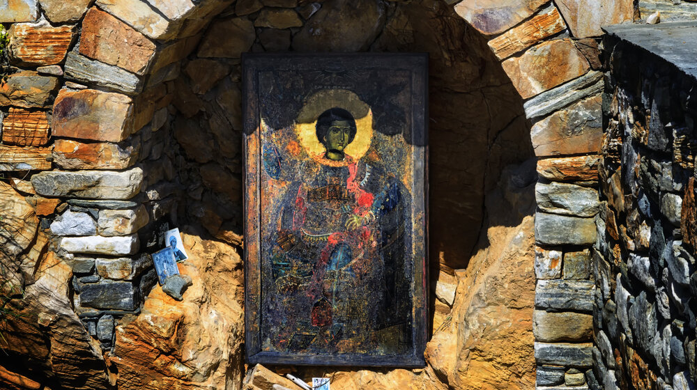 Danas pravoslavci obeležavaju Đurđic: Zašto se Sveti Đorđe slavi dva puta godišnje? 1