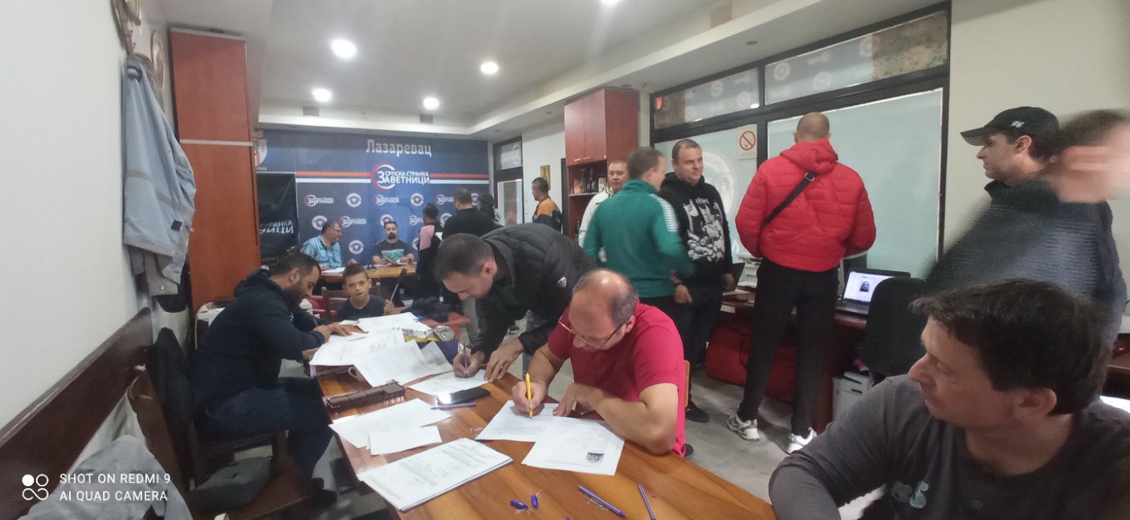 Đurđević Stamenkovski o optužbama da su im naprednjaci prikupljali potpise: Tračarama na Tviteru poručujem manje priče, više rada, stvar je u organizovanosti 3