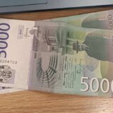 Počele prijave: Kako do 10.000 dinara za srednjoškolce? 6