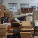 Poštari kažu da ne pregovaraju sa Vladom: "Dok nam se ne refundiraju dnevnice i ne poveća plata, obustava se nastavlja" 13