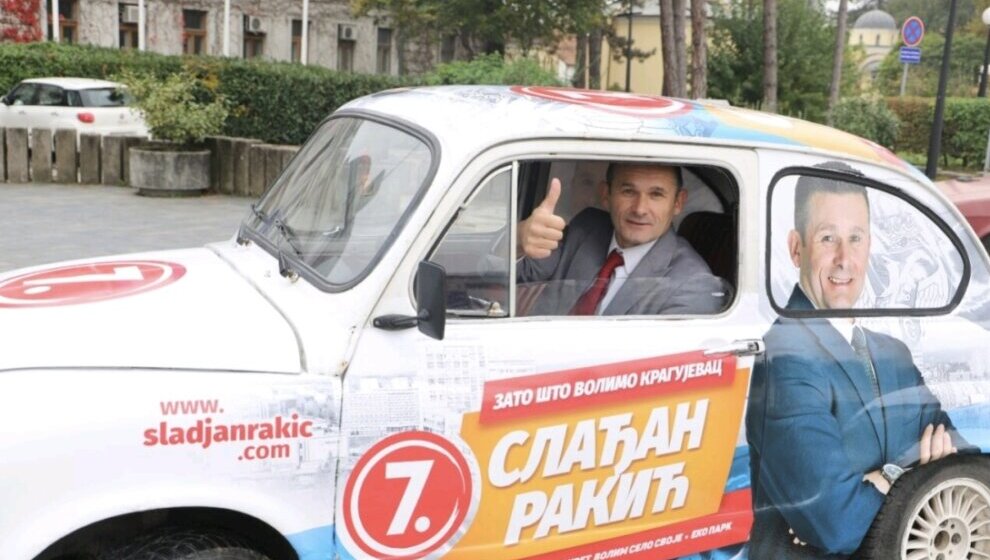„Luda glava” sa više odbornika od etabliranih stranaka i koalicija: Ko je Slađan Rakić, najveći dobitnik lokalnih izbora u Kragujevcu? 1