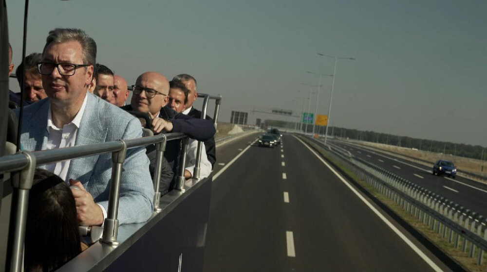 "Uprkos opstrukcijama i napadima": Vučić za sutra najavio otvaranje puta Šabac-Loznica 1