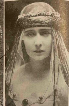 Na venčanju pomilovala atentatora svog muža, ali u politiku se nikada nije "uplitala": Ko je bila Marija Hoencolern-Zigmaringen? 2