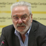 Nestorović tvrdi da iza masovnih ubistava u Ribnikaru i Duboni stoje "službe", Lakić poručuje da Nestorović pokušava da abolira Vučića 6