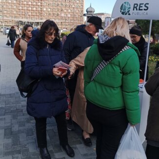 "Koja je ovo stranka i gde treba da potpišem": Sa kakvim se sve pritiscima suočavaju Kragujevčani pred izbore? 3