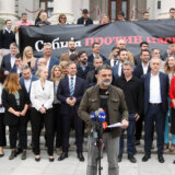 Hoće li "Srbija protiv nasilja" dobijati državne pare i ako podnese ostavke na mandate? 6