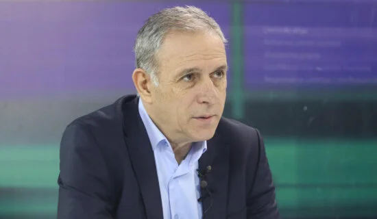 Ponoš: Možda se Vučiću promeni raspoloženje, nesrećni Mrdić je u nezahvalnoj situaciji 8