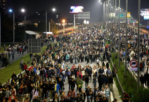 Kome koristi prepucavanje na relaciji Marinika Tepić-Savo Manojlović: Naprednjaci zadovoljno trljaju ruke 2