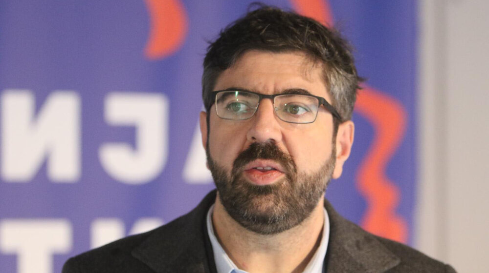 Lazović (Zeleno levi front) ispred RIK: Protest studenata je odličan vid borbe za odbranu izbora 1