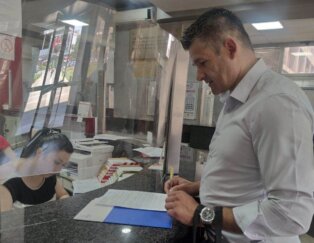 „Luda glava” sa više odbornika od etabliranih stranaka i koalicija: Ko je Slađan Rakić, najveći dobitnik lokalnih izbora u Kragujevcu? 8