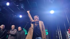 proglas dragan bjelogrlić Dejan Bodiroga na poslednjem skupu ProGlasa: Živimo u društvu poremećenih vrednosti, gde je bahatost na svakom koraku (VIDEO, FOTO) 11