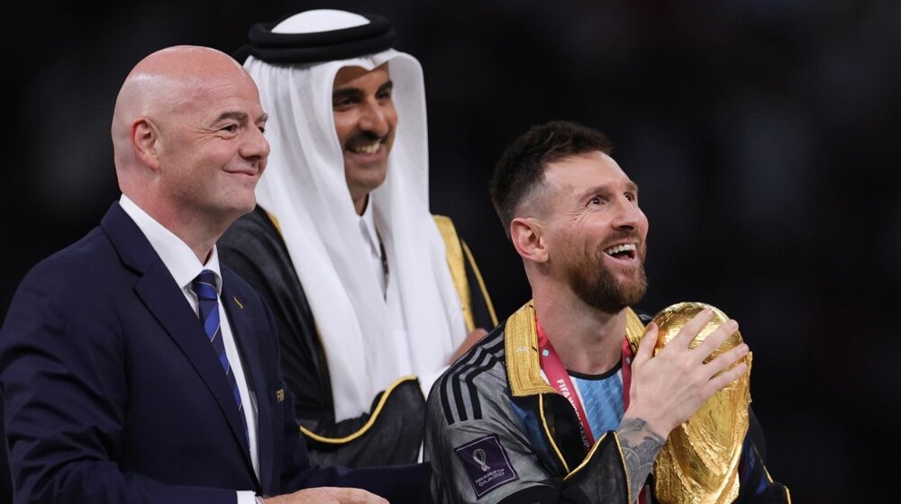 Đani Infantino želi da Lionel Mesi igra na naredna tri Mundijala 1