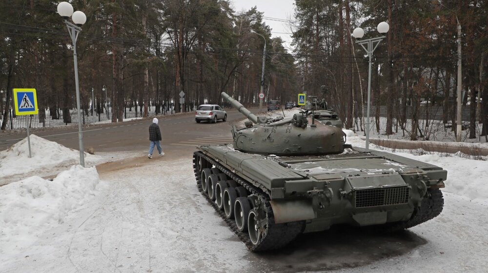 Ruski vojni portal: Kipar će sovjetske tenkove T-80 prodati Srbiji? 1