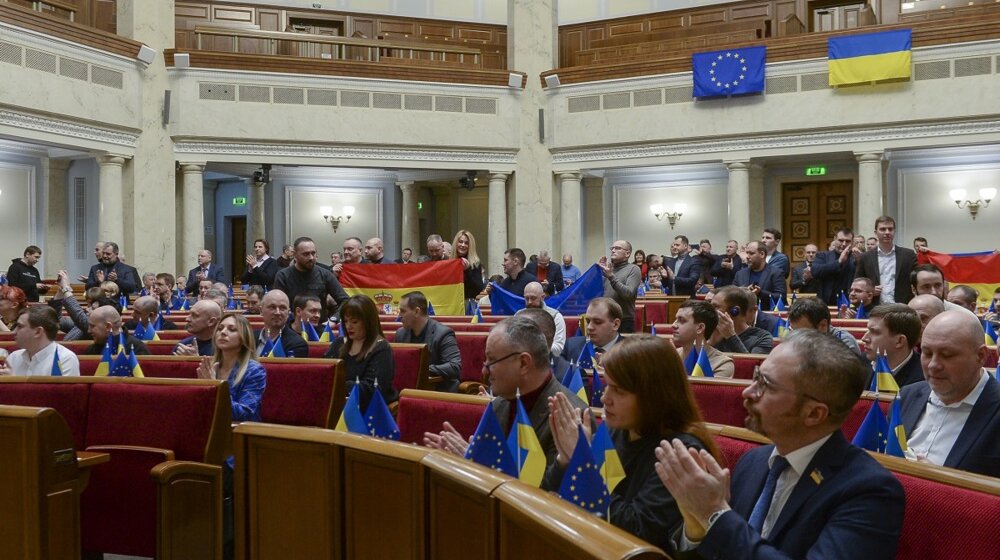 Ukrajina odložila glasanje: Izbori za novi parlament i predsednika kad se rat završi 1