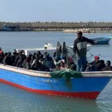 Grčka obalska straža spasila 117 migranata 5