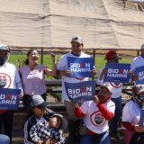 Blumberg anketa: Tramp vodi u 'swing-državama', podrška Bajdenu od ključnih birača u padu 2