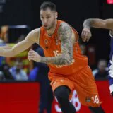 Stefan Jović van parketa zbog zdravstvenih problema, propušta meč sa Bajernom 6