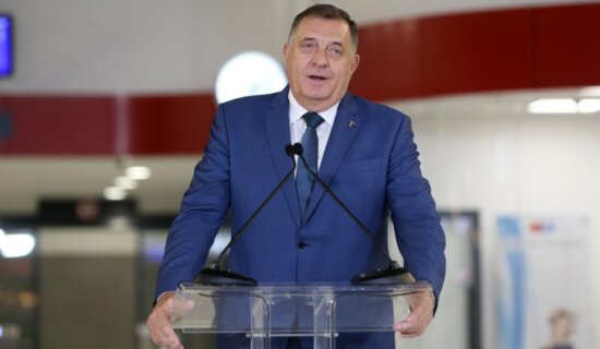 Dodik: Krećem u novu fazu borbe za Republiku Srpsku, ukinuti Šmitove odluke u roku od sedam dana (VIDEO) 11