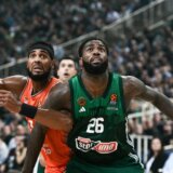 Težak pad i povreda Matijasa Lesora u meču protiv Armanija (VIDEO) 1