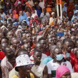 "Muzika, spektakli sa akrobatama i antifrancuski slogani": Nigerci sa radošću ispratili francuske vojnike iz zemlje 1