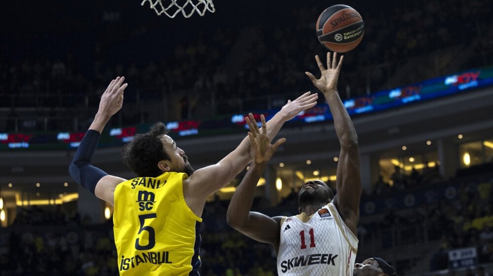 Fenerbahče bolji od Monaka, Jasikevičijus debitovao na klupi turskog tima 1