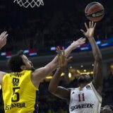 Fenerbahče bolji od Monaka, Jasikevičijus debitovao na klupi turskog tima 9