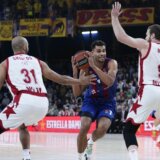 Veče iznenađenja u Evroligi: Valensija srušila Olimpijakos, Armani porazio Barselonu 7