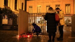 Several dead and dozens injured in central Prague University shooting Zagađenje vazduha, pucnjava u Pragu...: Ovo su fotografije koje su obeležile prethodnu nedelju 17