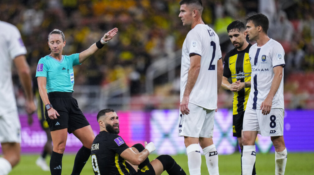 Počelo Svetsko klupsko prvenstvo u fudbalu: Benzemin Al Itihad siguran, sudila Amerikanka 1