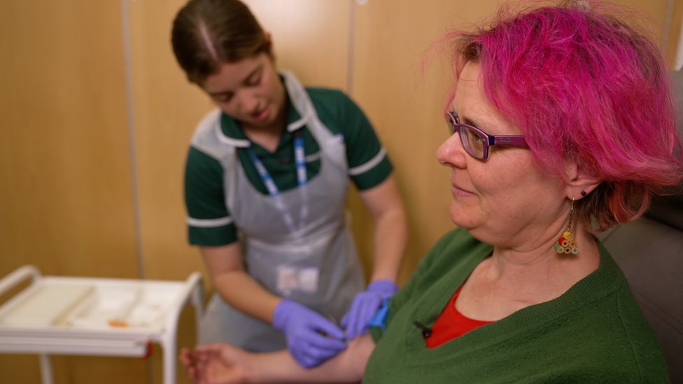 Nauka i zdravlje: Dobrovoljci punim plućima udišu zagađeni vazduh da pomognu ispitivanje o uticajima na mozak 4 Medicinska testiranja