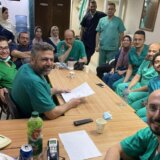Izrael i Palestinci: „Slomilo me je što nisam uspela da spasem tolike nevine živote“, kaže prva hirurškinja iz Gaze 7
