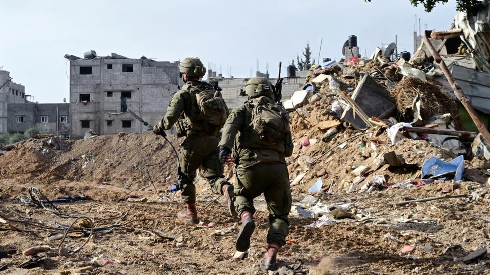 israeli troops in gaza city 8 Dec