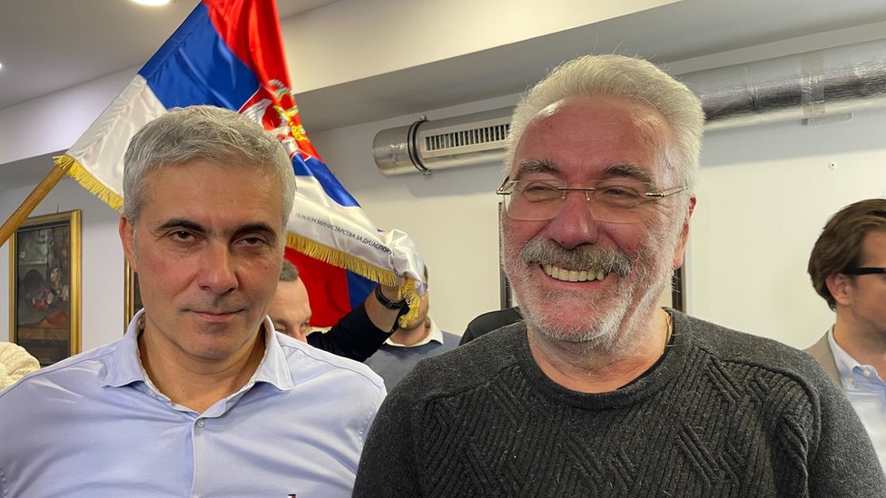 Izbori u Srbiji 2023: SNS ima prednost u Beogradu, ali doktor Nestorović poručuje: „Neka bude novo glasanje" 4 Aleksandar Jerković i Branimir Nestorović lideru su liste Mi-glas iz naroda