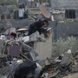 Izrael i Palestinci: Najmanje 70 ljudi stradalo u novom napadu u centru Gaze, „biće ovo dug rat", poručuje Izrael 4