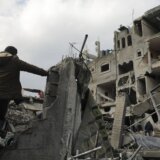 Izrael i Palestinci: Posle napada na izbeglički kamp, u bolnici Al-Aksa u Gazi „potpuni pokolj", kaže zvaničnica UN 11