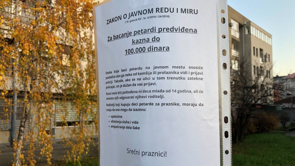 Srbija: Da li je moguće smanjiti broj incidenata sa pirotehnikom 2 petarde, kazne