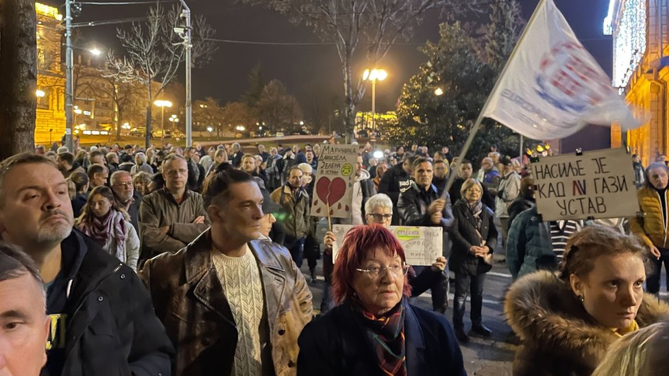 Izbori u Srbiji: Dvanaesti protest opozicije ispred RIK-a, šetnja do studenstke blokade 2 protest