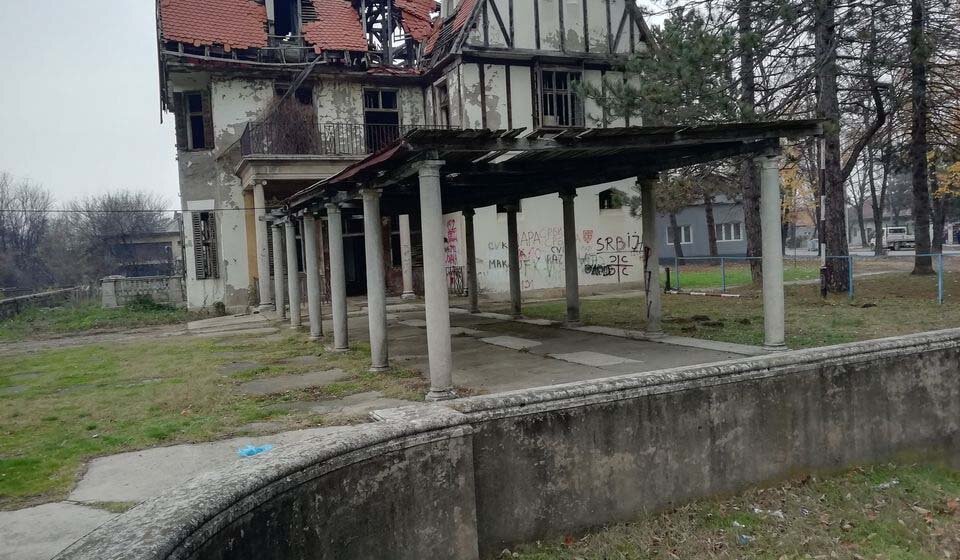 Sve rupe vlasti u Vučju kod Leskovca: Šta govori, a šta je ispunila u malom mestu na jugu Srbije? (FOTO) 1