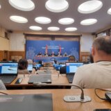 Kako izgleda novinarsko izveštavanje sa jedne sednice RIK-a? (FOTO) 3