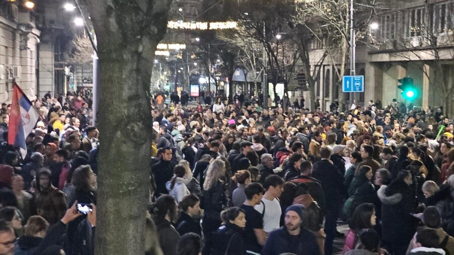Blokada Beograda i protest u slikama (FOTO) 7