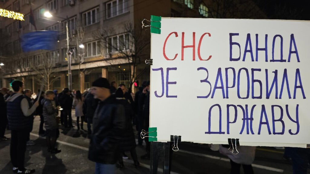 Kako je izgledao deveti protest koalicije „Srbija protiv nasilja“ u slikama (FOTO) 5