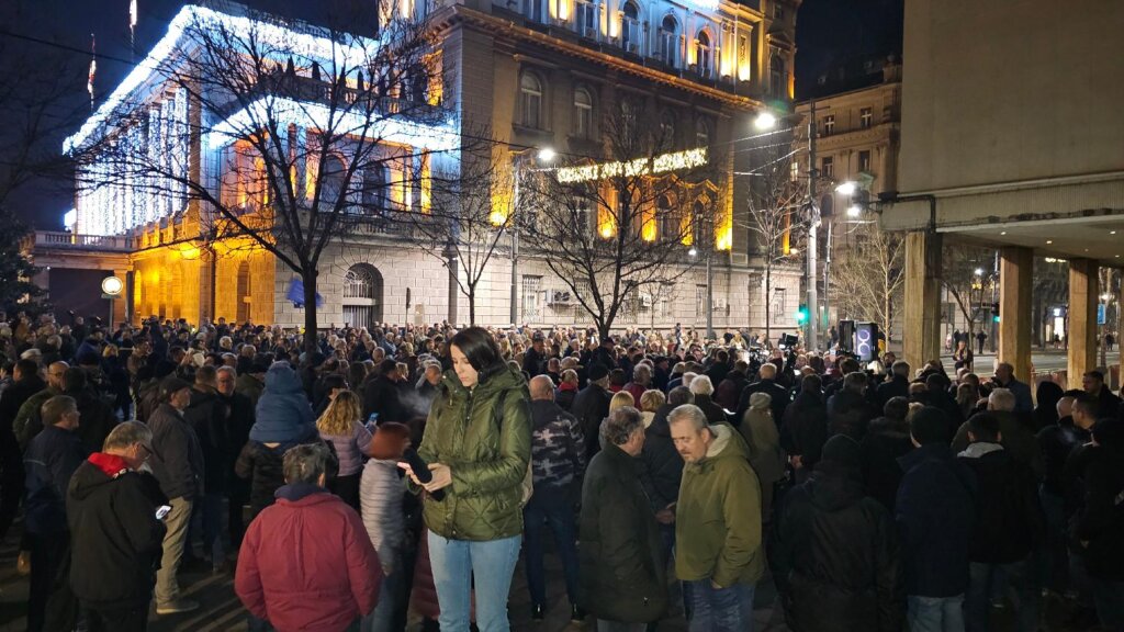 Kako je izgledao deveti protest koalicije „Srbija protiv nasilja“ u slikama (FOTO) 13