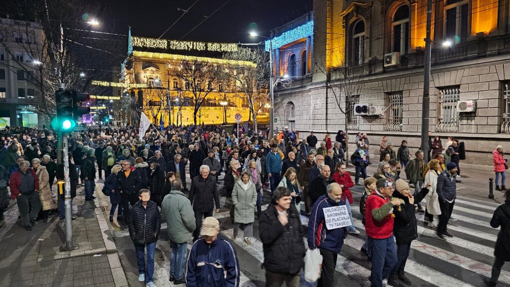Blokada studenata i protest koalicije Srbija protiv nasilja u fotografijama (FOTO) 26 Blokada studenata i protest koalicije Srbija protiv nasilja u fotografijama (FOTO) 26